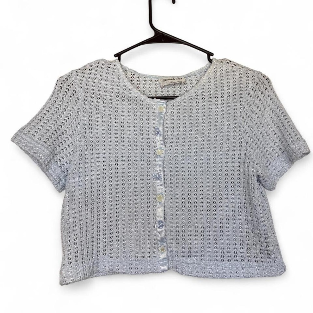 Disorderly Kids‎ light blue cropped crochet cardigan with floral buttons S or M
